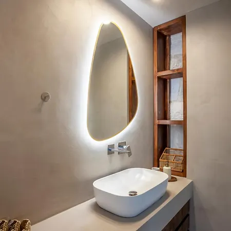 Kallies With Shared Pool Villa *
